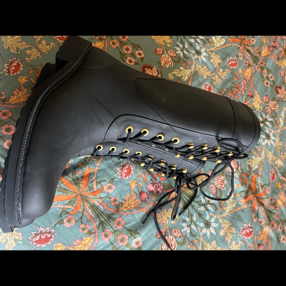 Sam Edelman Kay Lace Up Rain Boots - Picture 14 of 14